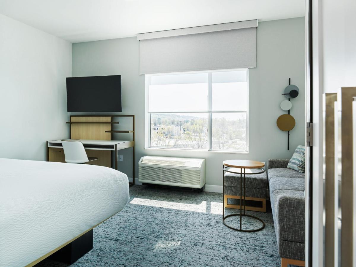 Towneplace Suites By Marriott Hixson Экстерьер фото